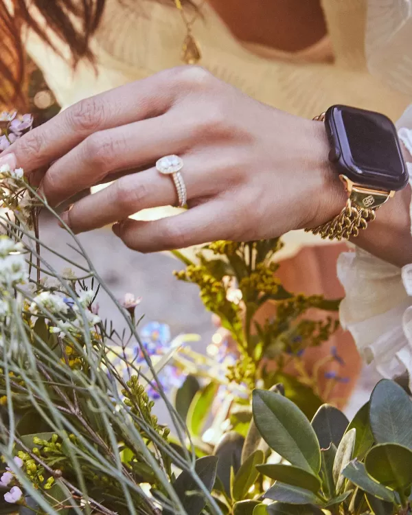Whitley Double Chain Watch Band In Gold Tone Stainless Steel^Kendra Scott Outlet