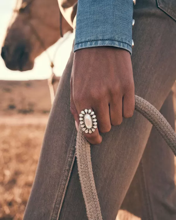 Wrangler® X Yellow Rose By Laurel Vintage Gold Statement Ring In Ivory Mother Of Pearl^Kendra Scott Shop